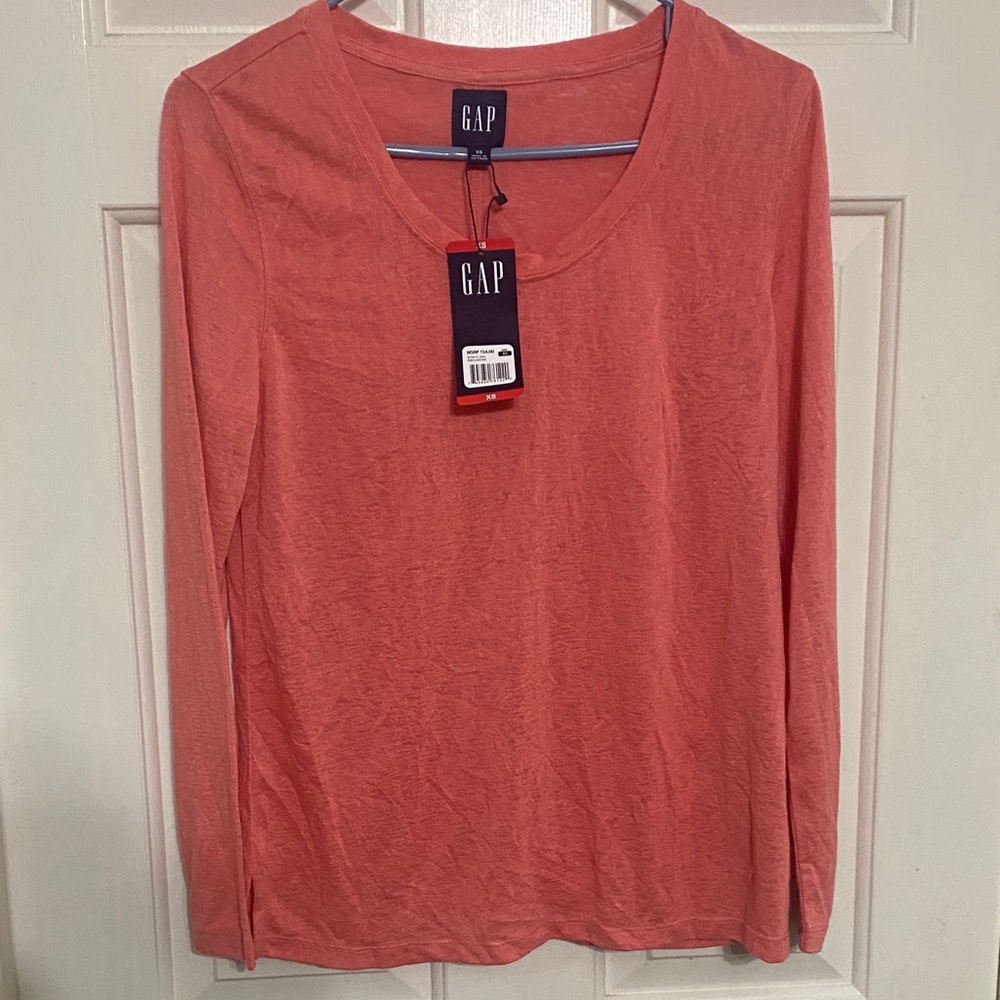GAP Women's Vibrant Coral Long Sleeve Tee